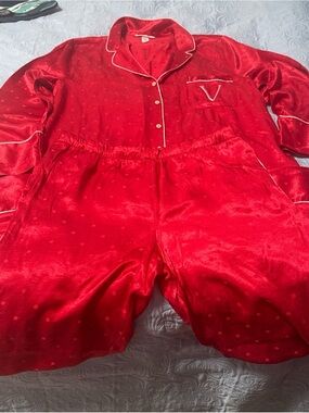Women Red Satin Pajama Set - Classic Button-Up ,Victoria’s Secret  A71